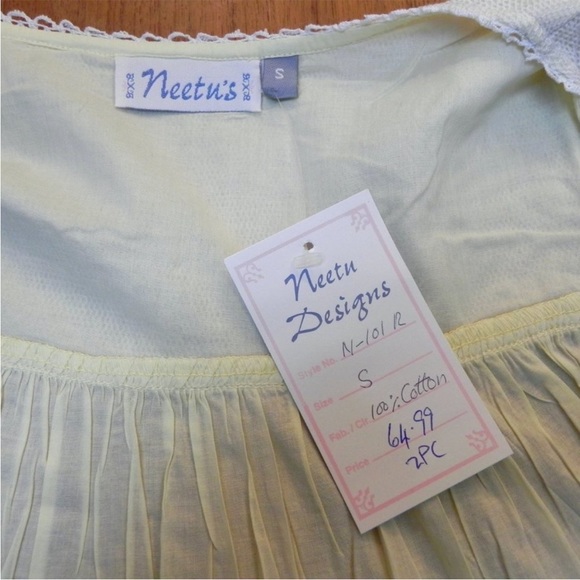 NWT Cotton Nightgown & Robe Set - Picture 14 of 15